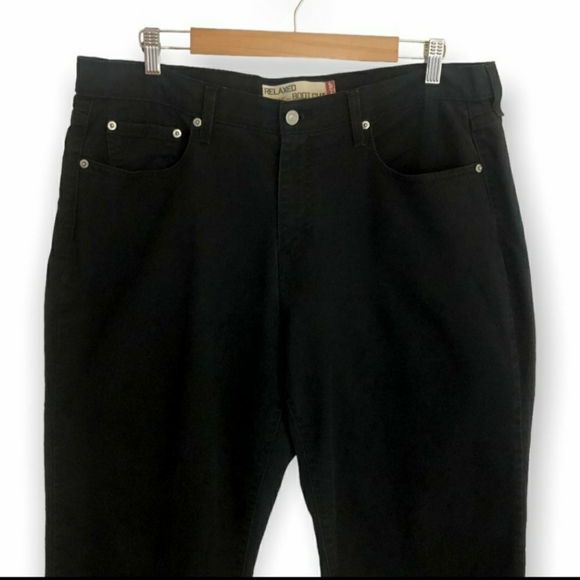 Levis Vintage Red Tab Women's 550  Relaxed Bootcut Jeans Size 18 Short Black - Picture 2 of 3